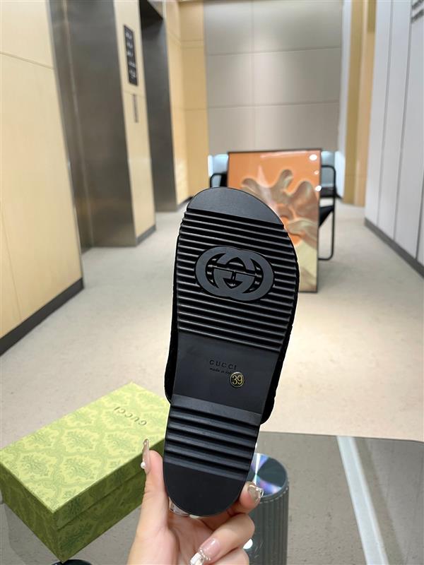 20243518540144 200210